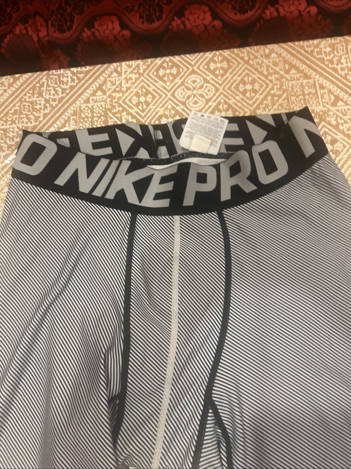 Pre-Owned Nike Pro Hyperwarm Lines Compression Pa… - image 6