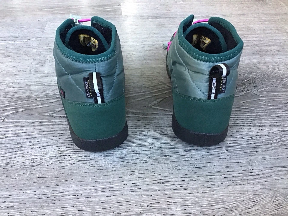 Keen Howser II 儿童 Chukka 靴子 5 码 Dark Forest Fuchsia 防水雪地靴 — 第 3/4 张图片