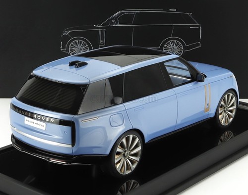 Motorhelix 1/18 Land Rover Range Rover SV Autobiography 2022 hellblau MH026LB - Bild 2 von 7
