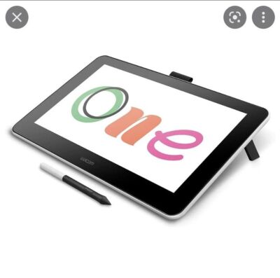 Wacom One Digital Drawing Tablet Creative Pen Display with 13.3 inch Screen 