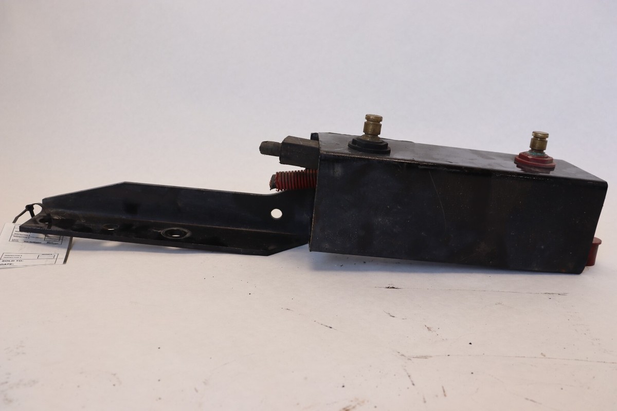 2013-2020 KENWORTH T680 PACCAR MX-13 BRACKET-JUMP START TERMINAL