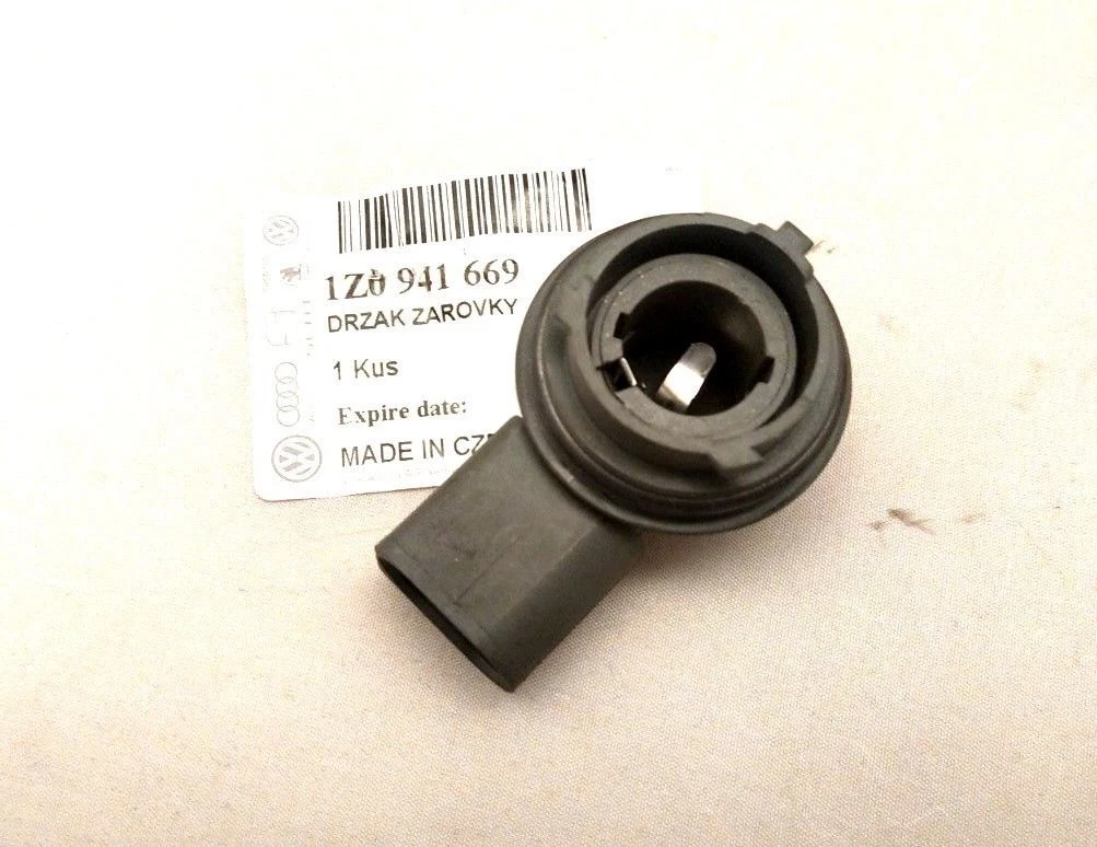 ORIGINAL Lampenträger Nebelscheinwerfer P21W SKODA OCTAVIA II  