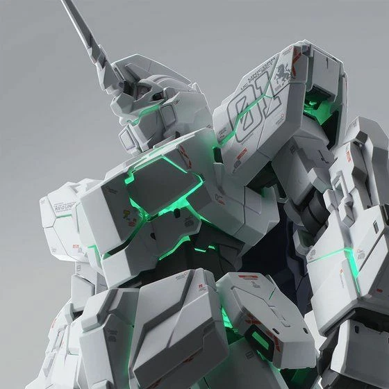 MGEX 1/100 Unicorn Gundam Ver. Ka (Premium “Unicorn Mode” Box 