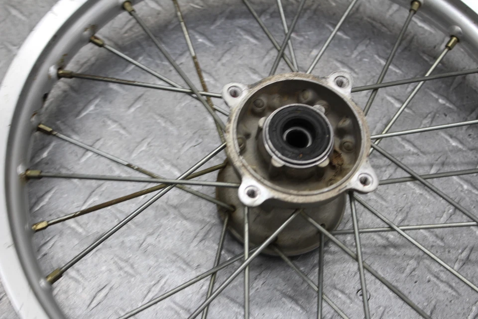 2005 KAWASAKI KX65 ОБОД СТУПИЦЫ ПЕРЕДНЕГО КОЛЕСА - Изображение 2 из 4