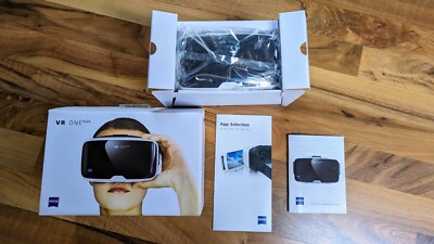 Zeiss VR ONE Plus Mobile Virtual Reality Headset