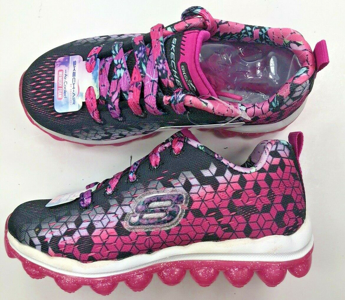 skechers buy one get one half off