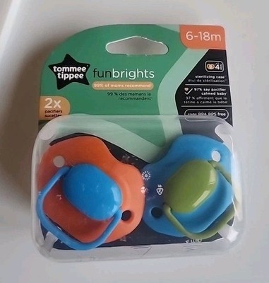 NEW! 2-PACK PACIFIERS TOMMEE TIPPEE SOFT SILICONE 6-18M BPA BPS FREE GREEN BLUE