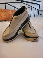 Nike ACG Izy Moc Men’s Size 10 Khaki Brown Suede Trainer Shoes.