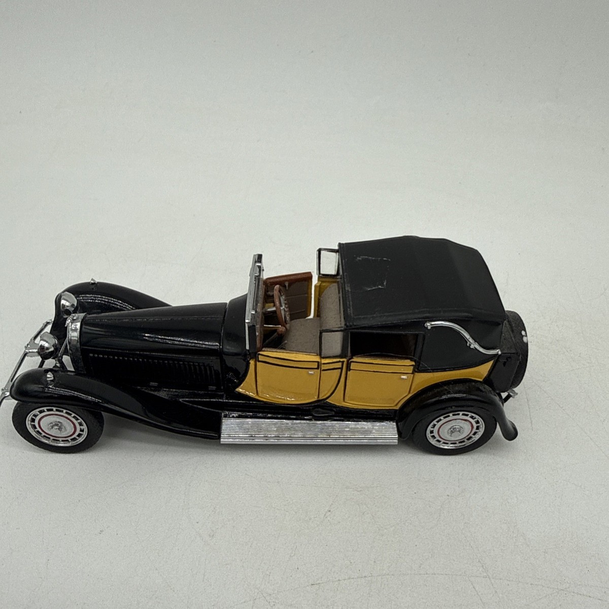 Vintage Franklin Mint 1930 Die Cast Bugatti Royale Coupe Rare