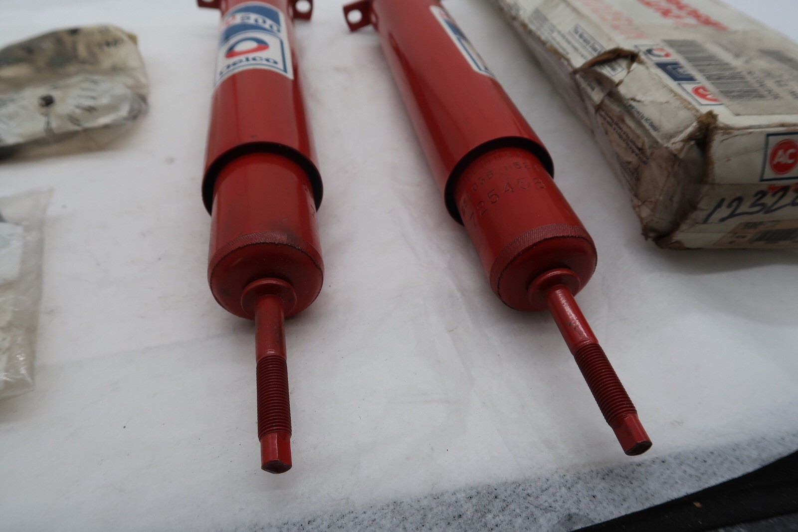 Genuine GM/AC Delco HD500 Vintage Shock Absorber X2 - 12352903 image 2