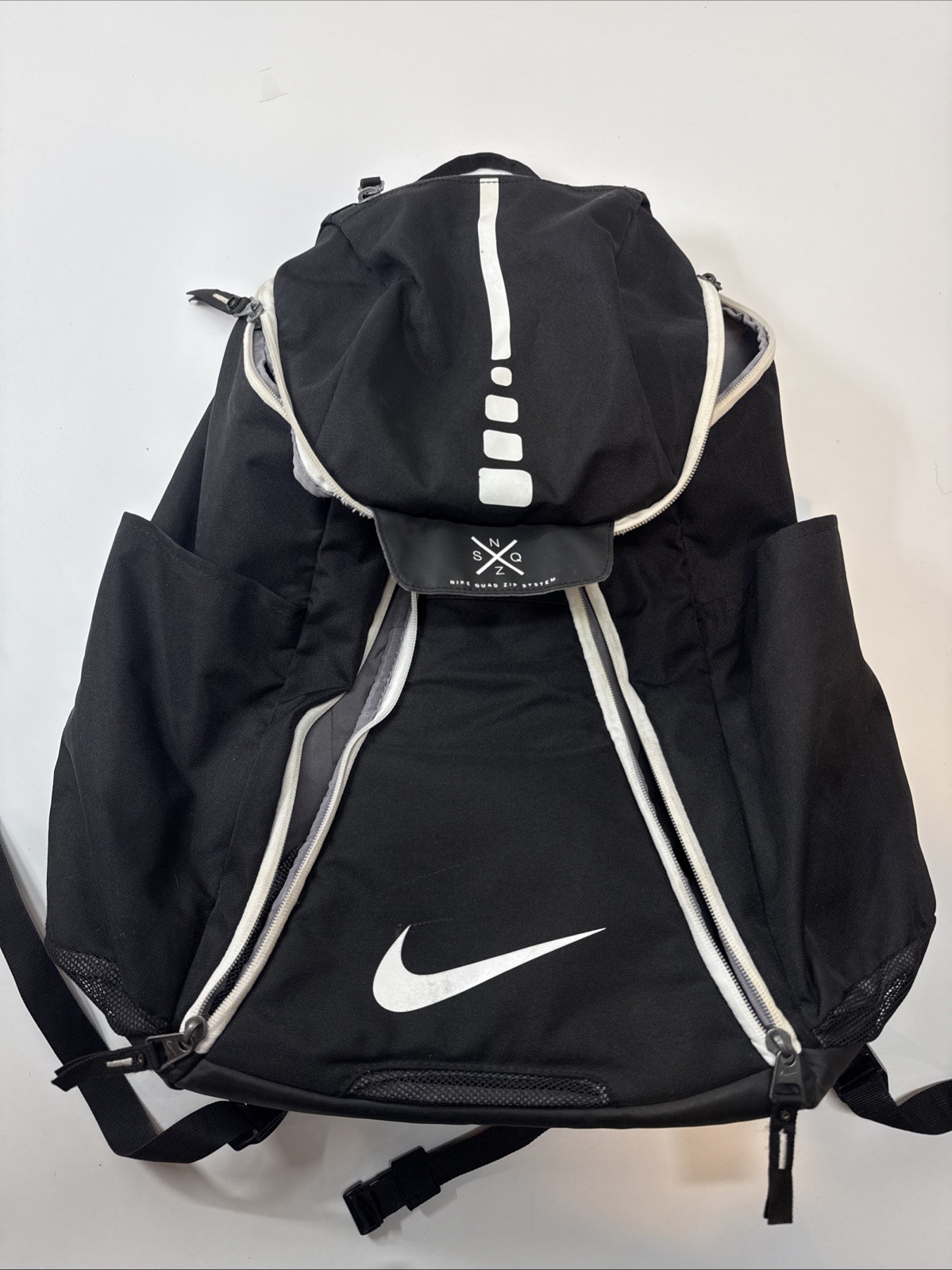 Nike Elite Quad Zip System Basketball Hoops Backpack Black White
