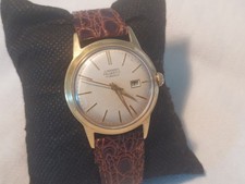 Gut erhaltene JUNGHANS  TRILASTIC  H.-Uhr,  mit Datum "Vintage"