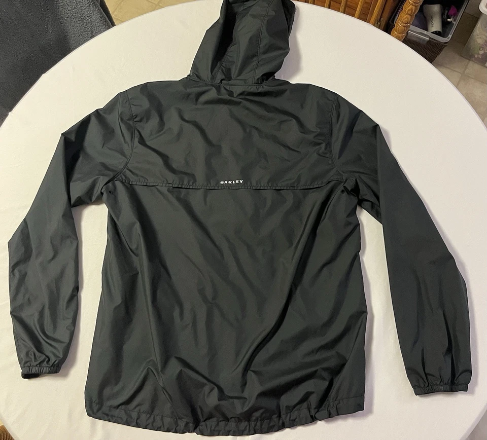 Oakley Windbreaker Men’s Large Black Full Zip Hooded Scatter Skull Tag - Image 2 of 4