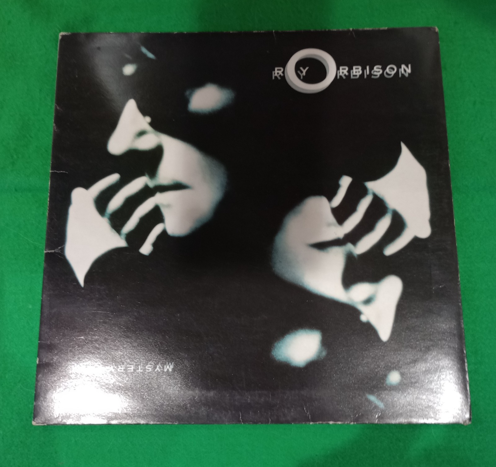 Roy Orbison Mystery Girl Vinyl LP Record 1989 Virgin V2576 + Lyric Inner