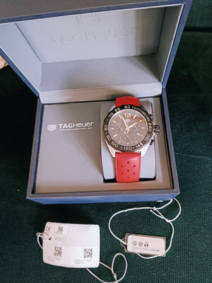 TAG HEUER Formular 1 Tachymetre wie Neu - 2 Kautschukarmbänder FULL SET