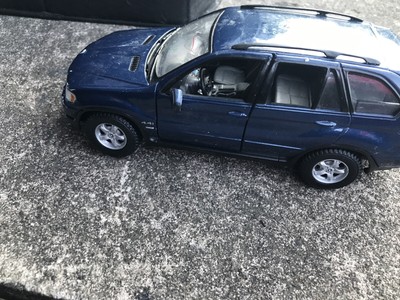 maisto bmw x5