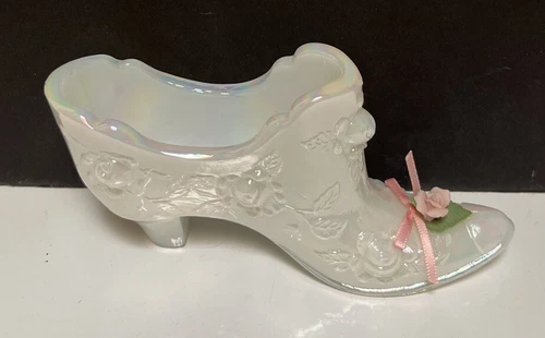 Fenton Iridescent White Cabbage Rose Flower Pattern Rose Bud Slipper Shoe.