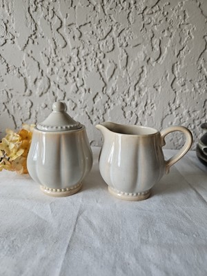Roscher Pottery Creamer Lidded Sugar Bowl Beaded Ribbed Beige
