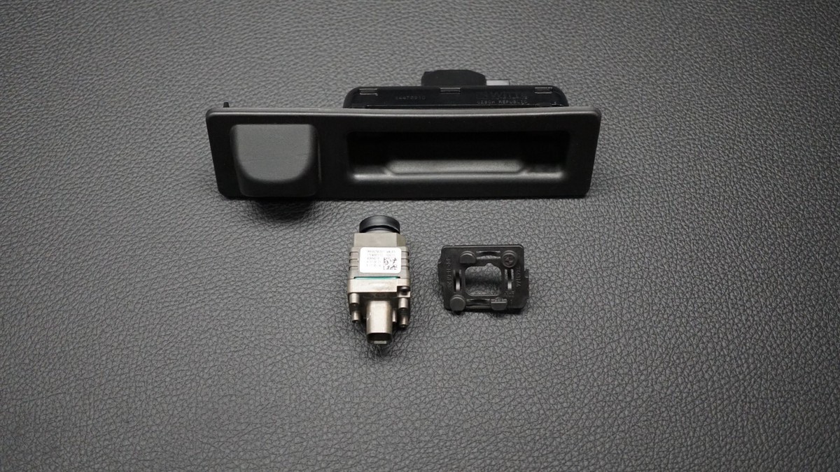 GENUINE BMW X1 X3 X4 X5 X6 F15 F16 F-SERIES REAR CAMERA RVC  