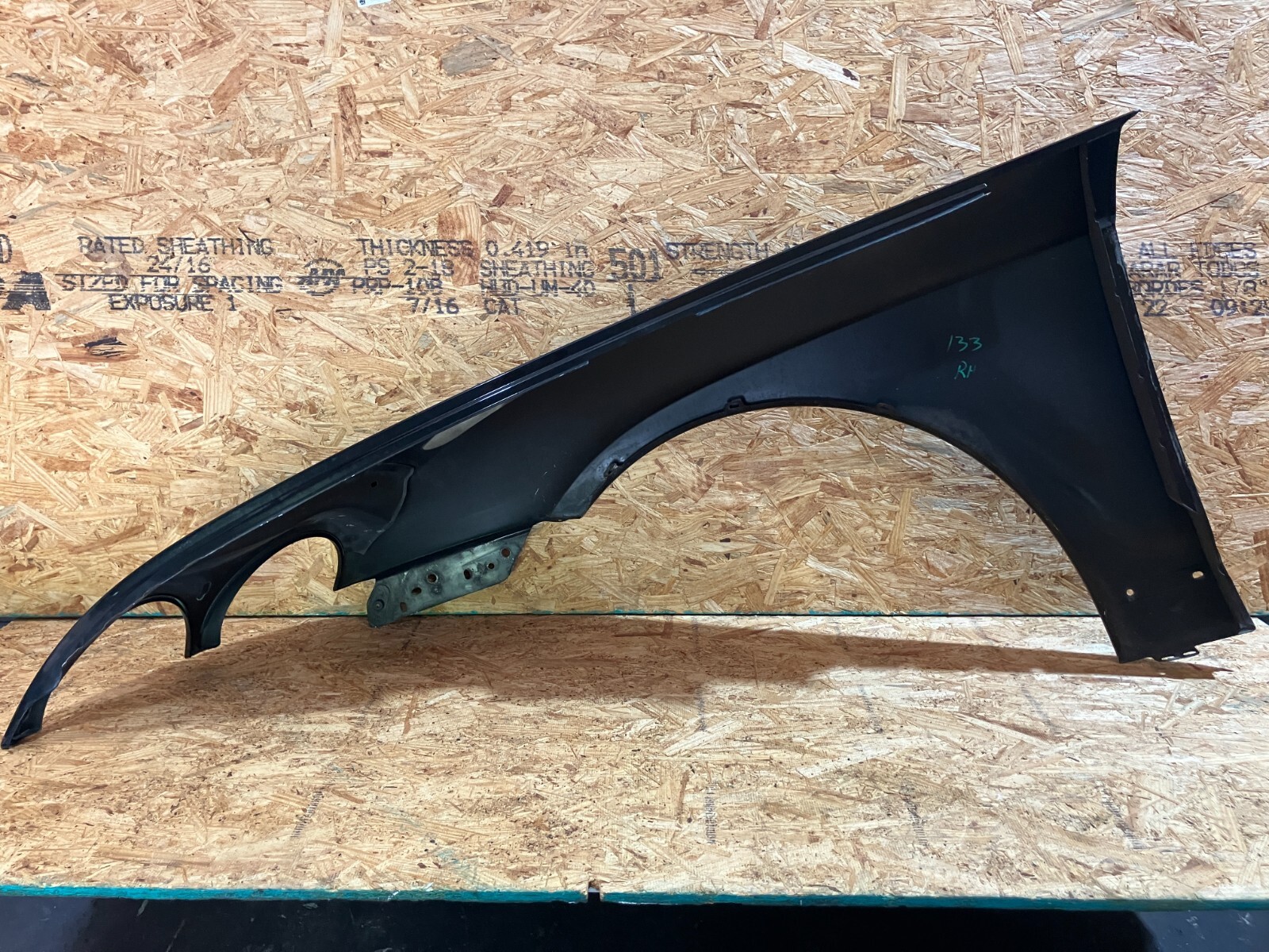 06-13 Bentley Continental Flying Spur Passenger RH Side Fender LOCAL PICKUP ONLY