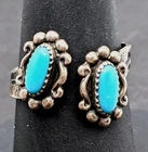 Vintage Southwestern Turquoise And Sterling Silver Ring Size 7 (A-3)