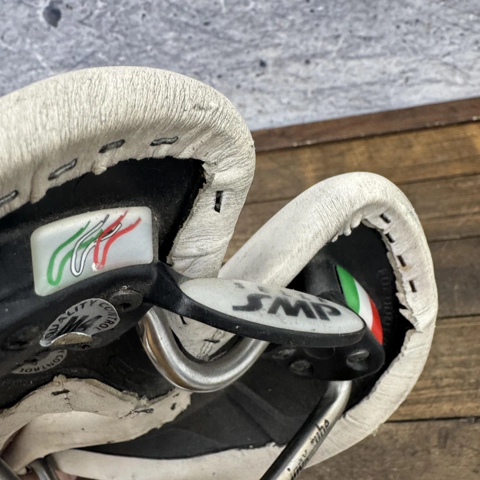 Sillín Selle SMP Pro blanco asiento de bicicleta de carretera hecho en Italia rieles de acero inoxidable de colección Foto 4 de 4