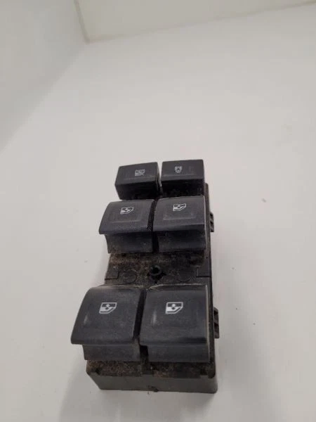 Chevrolet Silverado Master 2014-2018 interruptor de ventana eléctrica  Foto 3 de 4