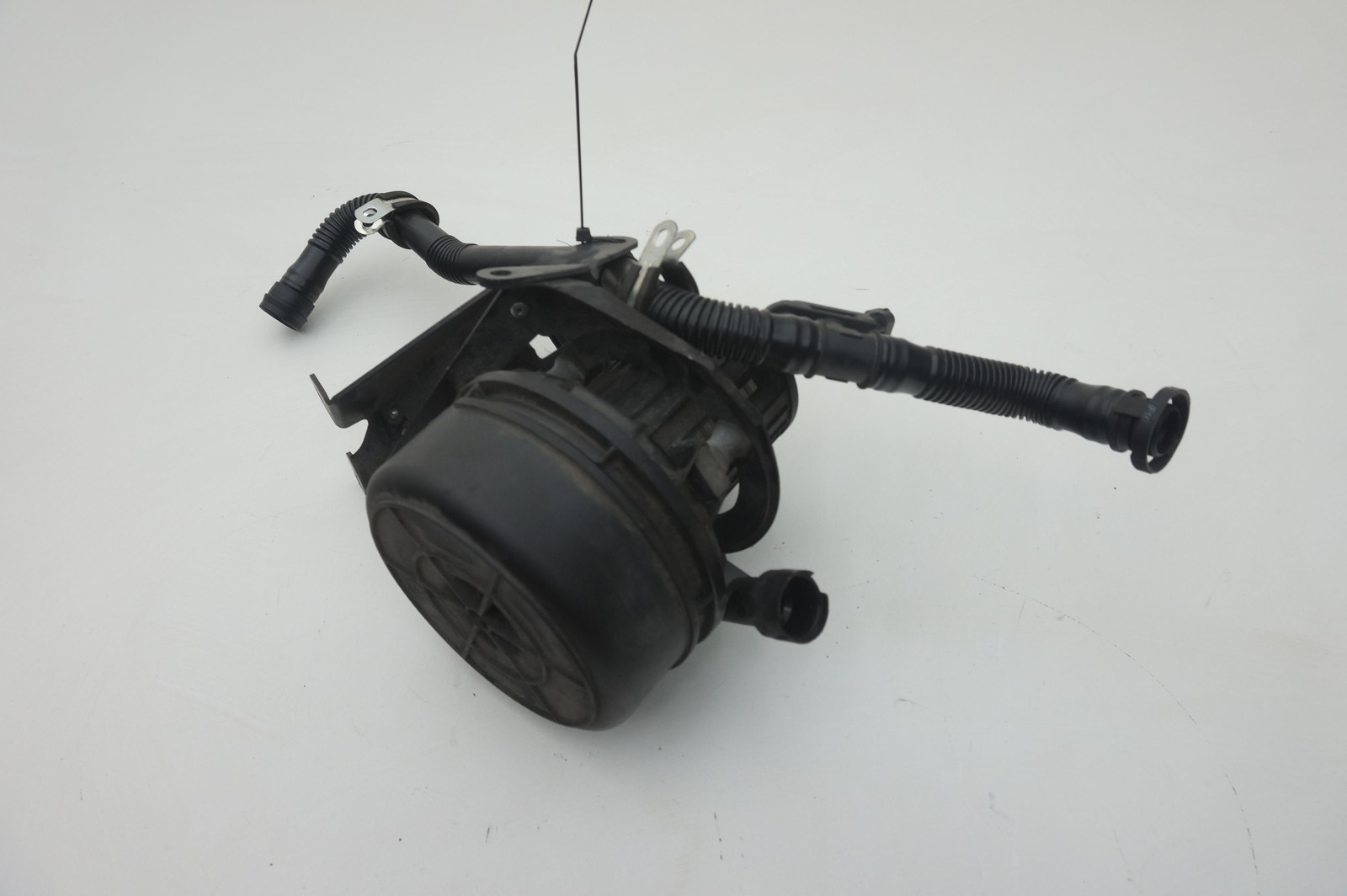 Secondary Air Injection Smog Pump OEM 247795 Ferrari 488 Spider 2017