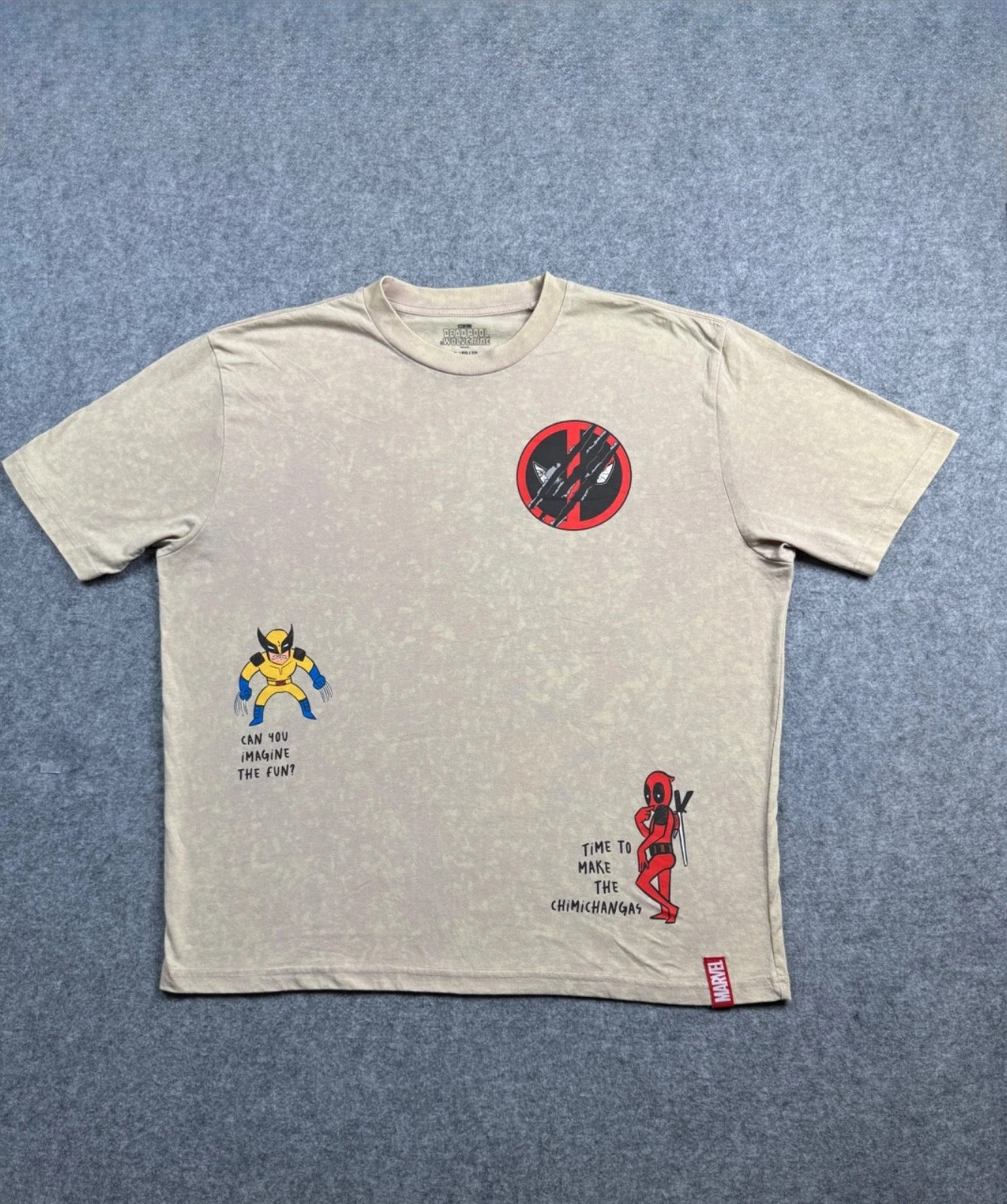 Marvel Beige Gray Deadpool & Wolverine Comic Baggy XL-2XL Shirt Movie Film