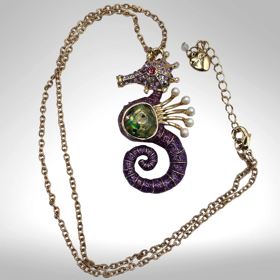 Collar Betsey Johnson Caballito de Mar Declaración Sirena Océano Cabujón Estrás Foto 2 de 4