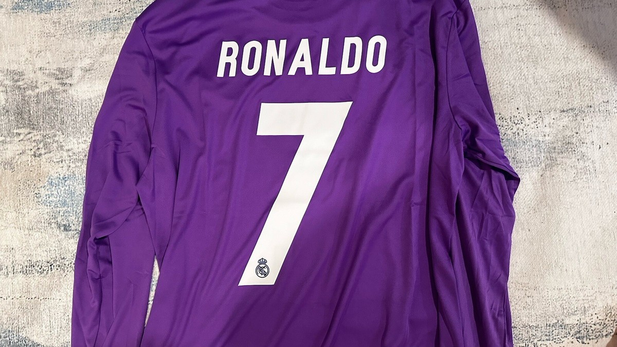 Ronaldo #7 Purple Real Madrid 2017 UEFA Long Sleeve Jersey Large