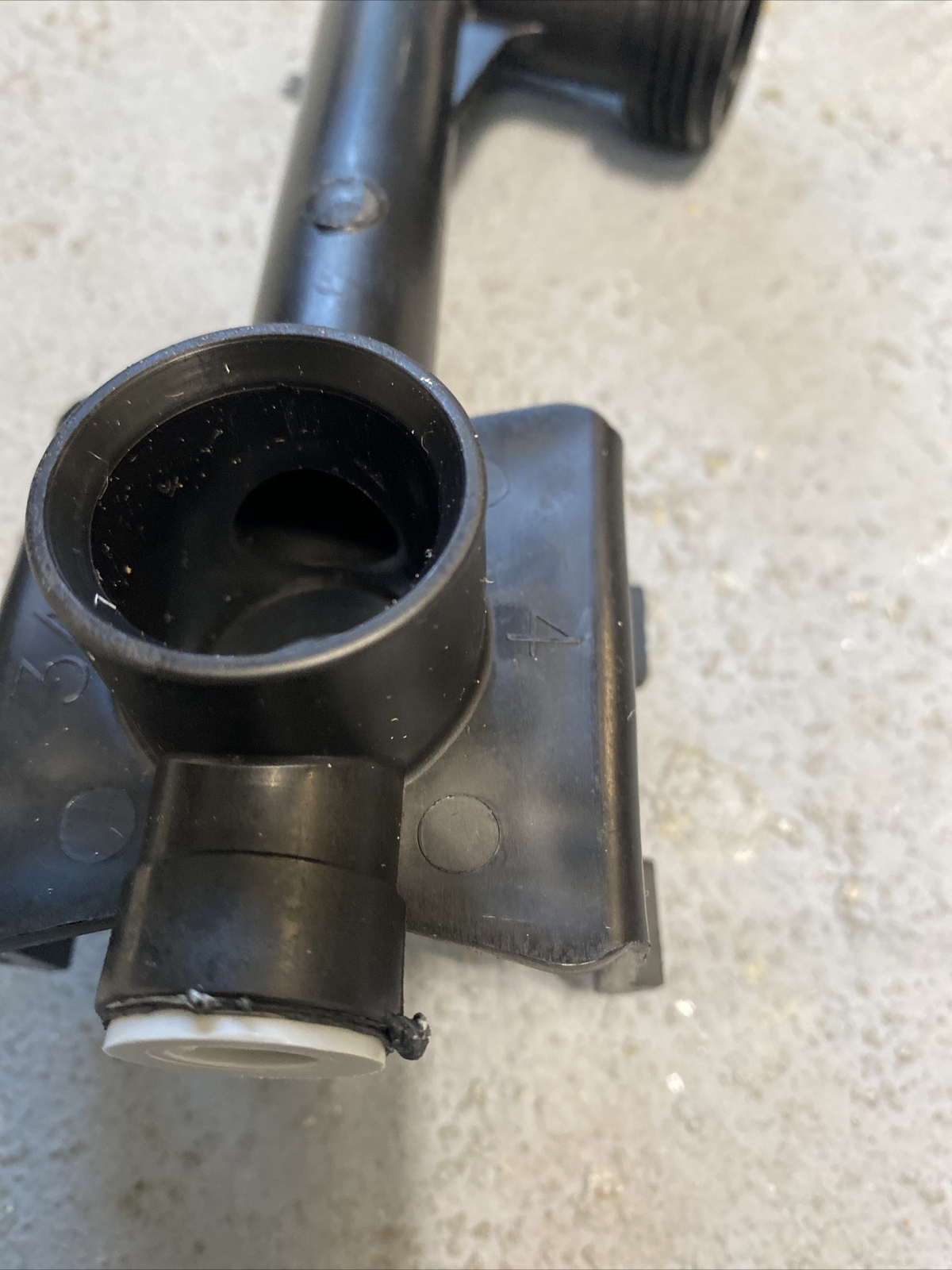 Suncast Out tube Assembly sta gray plug  Reel Sta100 Repair Part