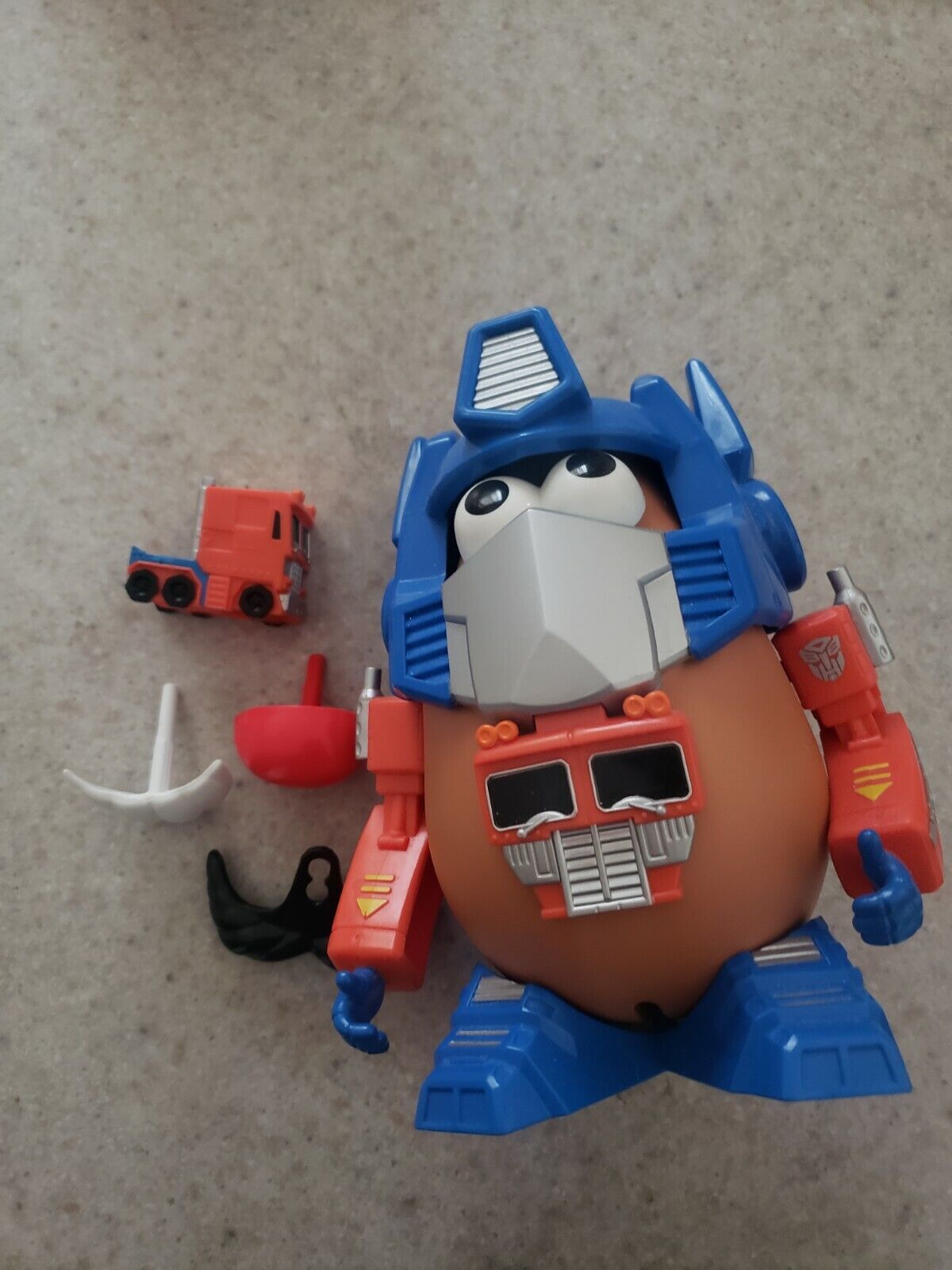 OPTIMUS PRIME Mr. Potato Head Poptaters Transformers Robot