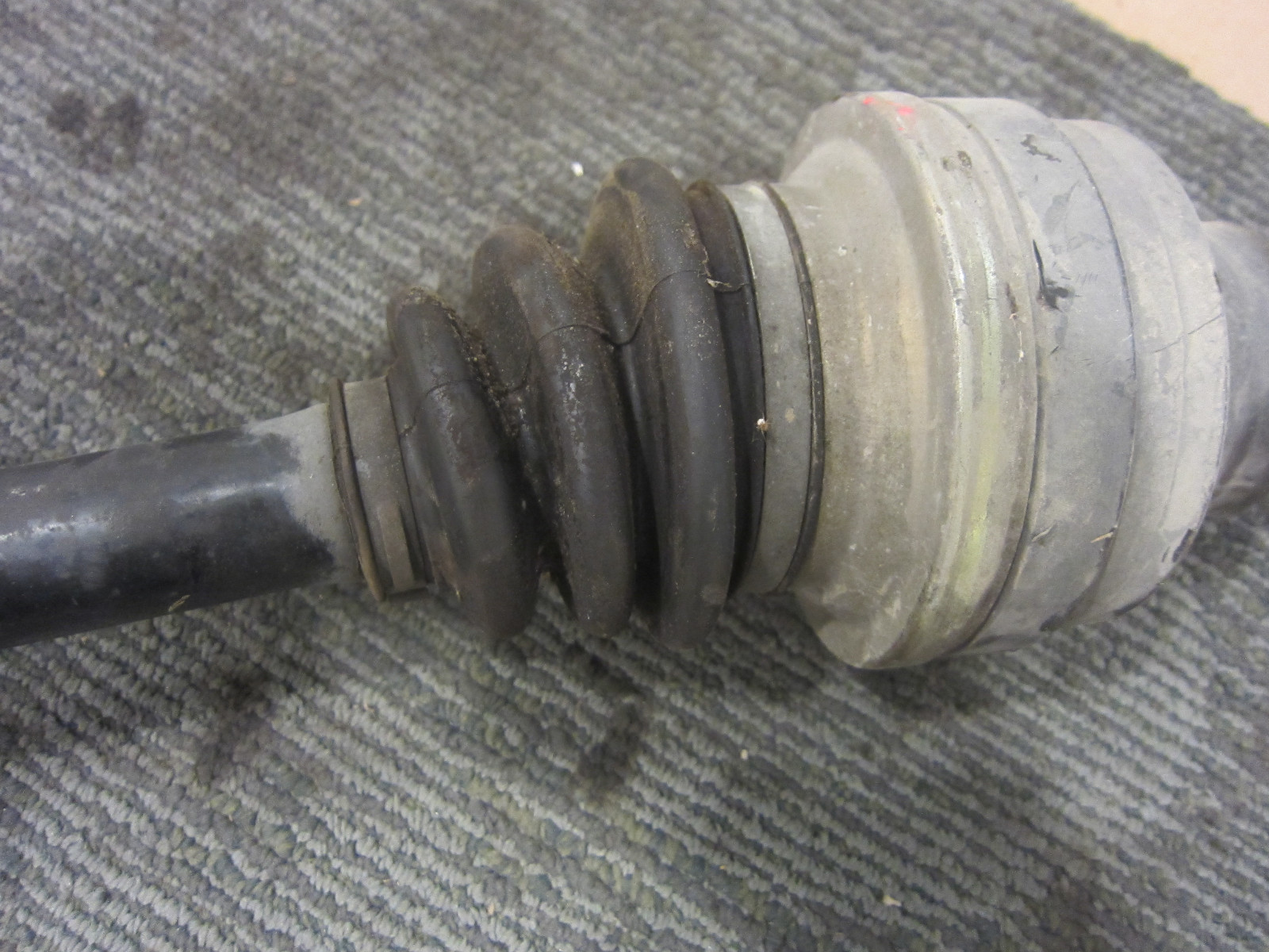 Maserati 4200 - LH Or RH Axle Shaft (USED) - P/N 184540 - 218163