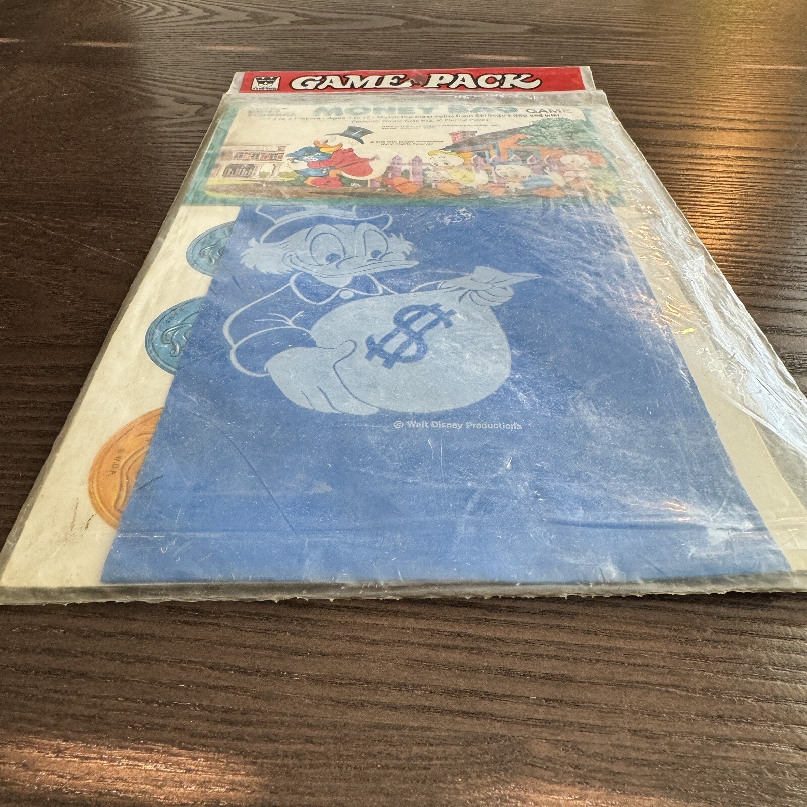 Walt Disney’s Uncle Scrooge Money Bag Game, Donald Duck Haunted House