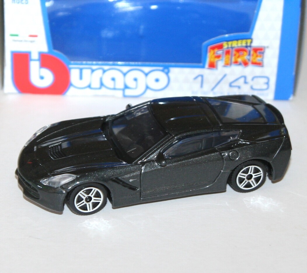 Burago - '14 CHEVROLET CORVETTE STINGRAY (Grey) - 'Street Fire' Model Scale 1:43