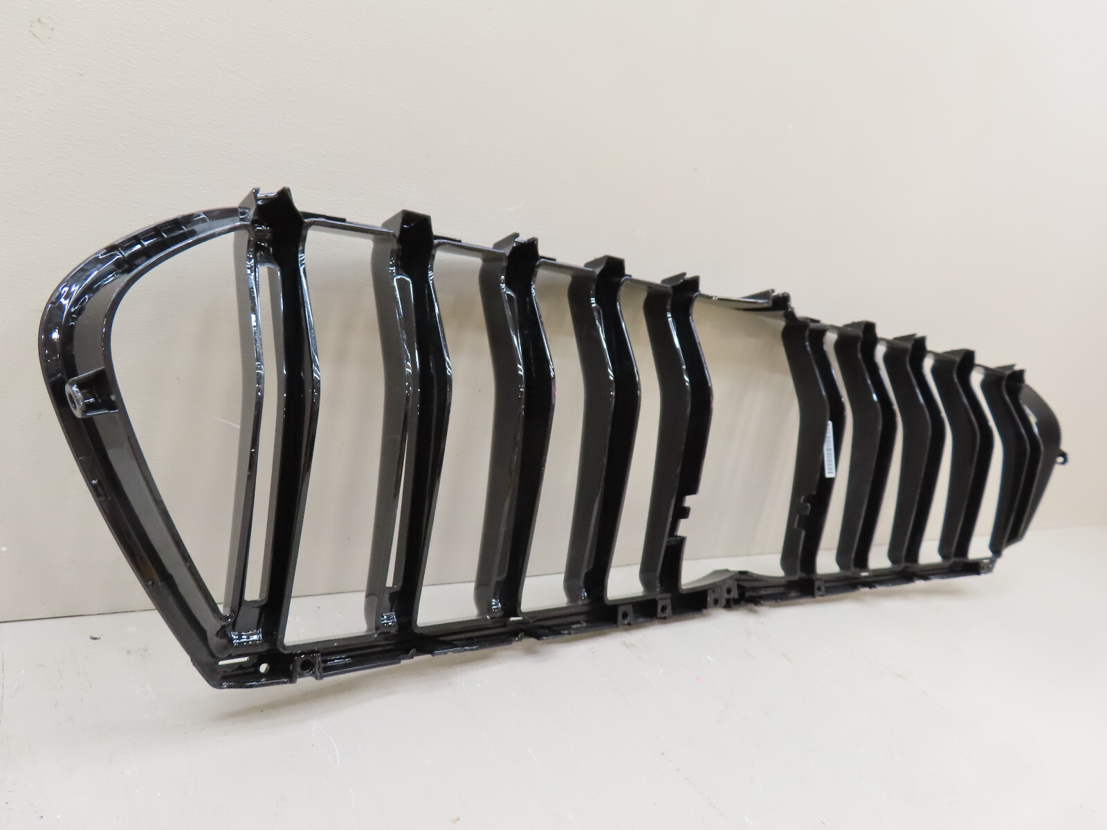 2014-2016 MASERATI GHIBLI FRONT BUMPER RADIATOR  GRILL GRILLE OEM 670171220