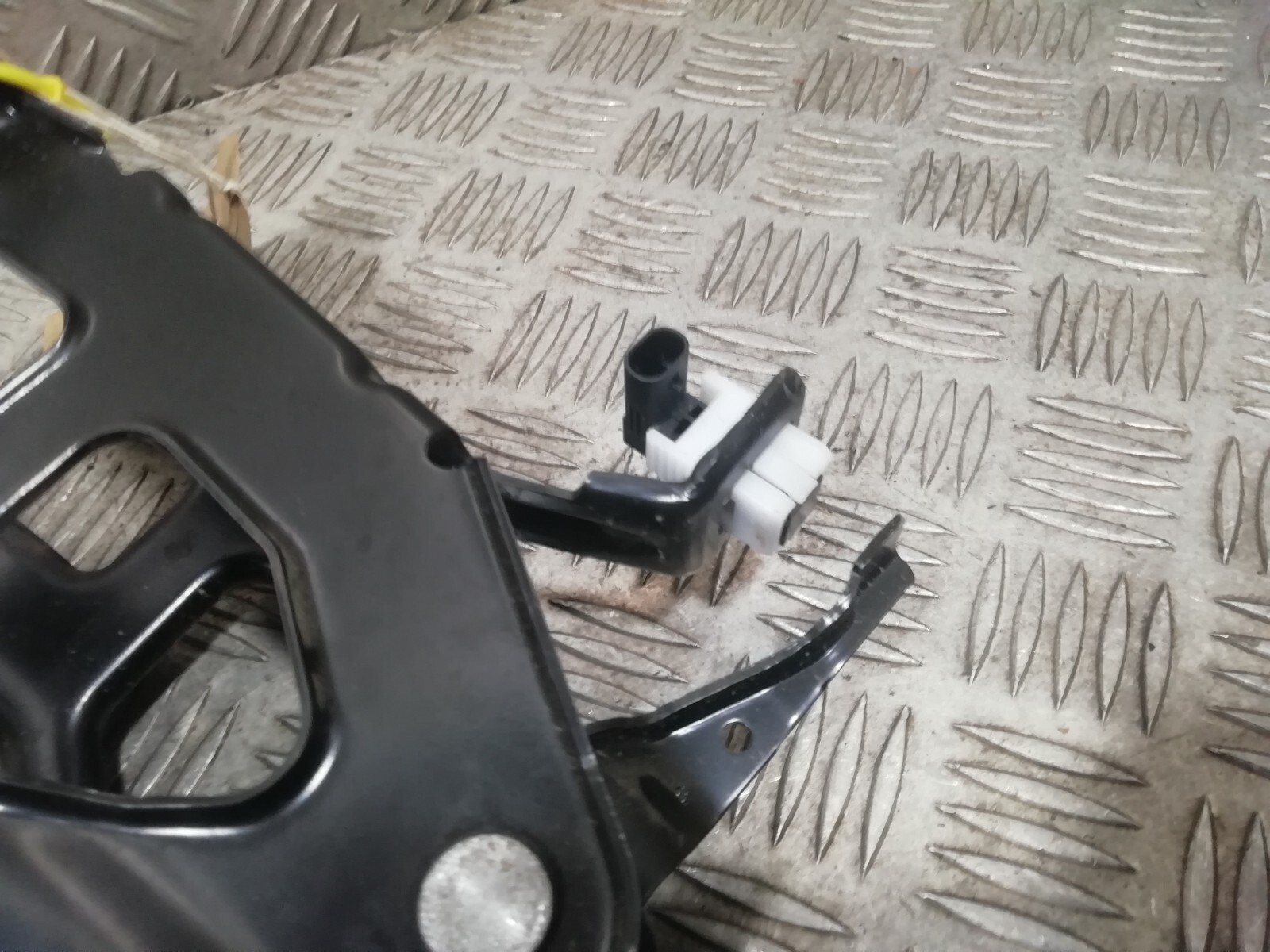 Mercedes Sprinter 2020 Brake Pedal A9102902300 | eBay
