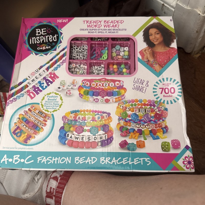 Be Inspired By Cra-Z-Art A-B-C Fashion Bead Bracelets Over 700 Beads