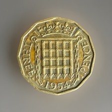 Great Britain - 1954 - 3 Pence - Elizabeth II 1st Portrait; Without  BRITT:OMN 