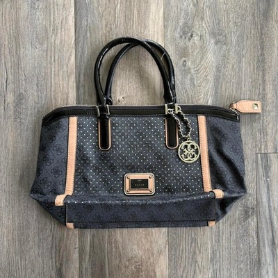 Guess black Hand bag with keychain