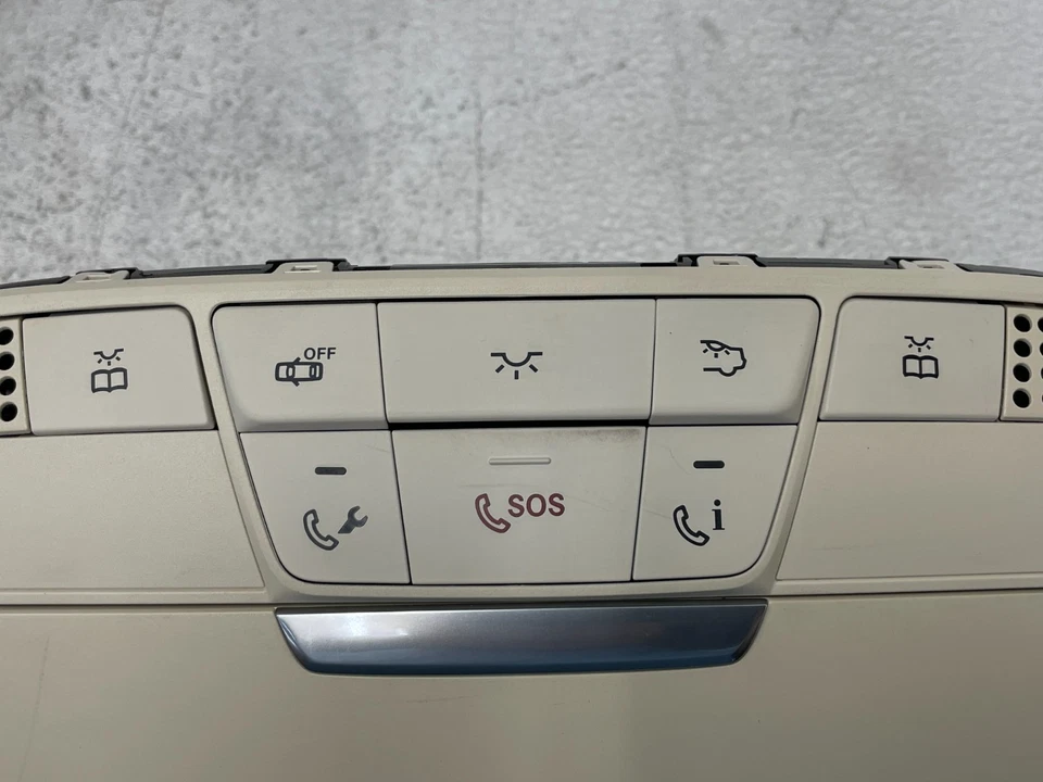 Комплект ручек для захвата верхних купольных фар 15 16 17 18 Mercedes C300 1599 от оригинального производителя - Изображение 3 из 4