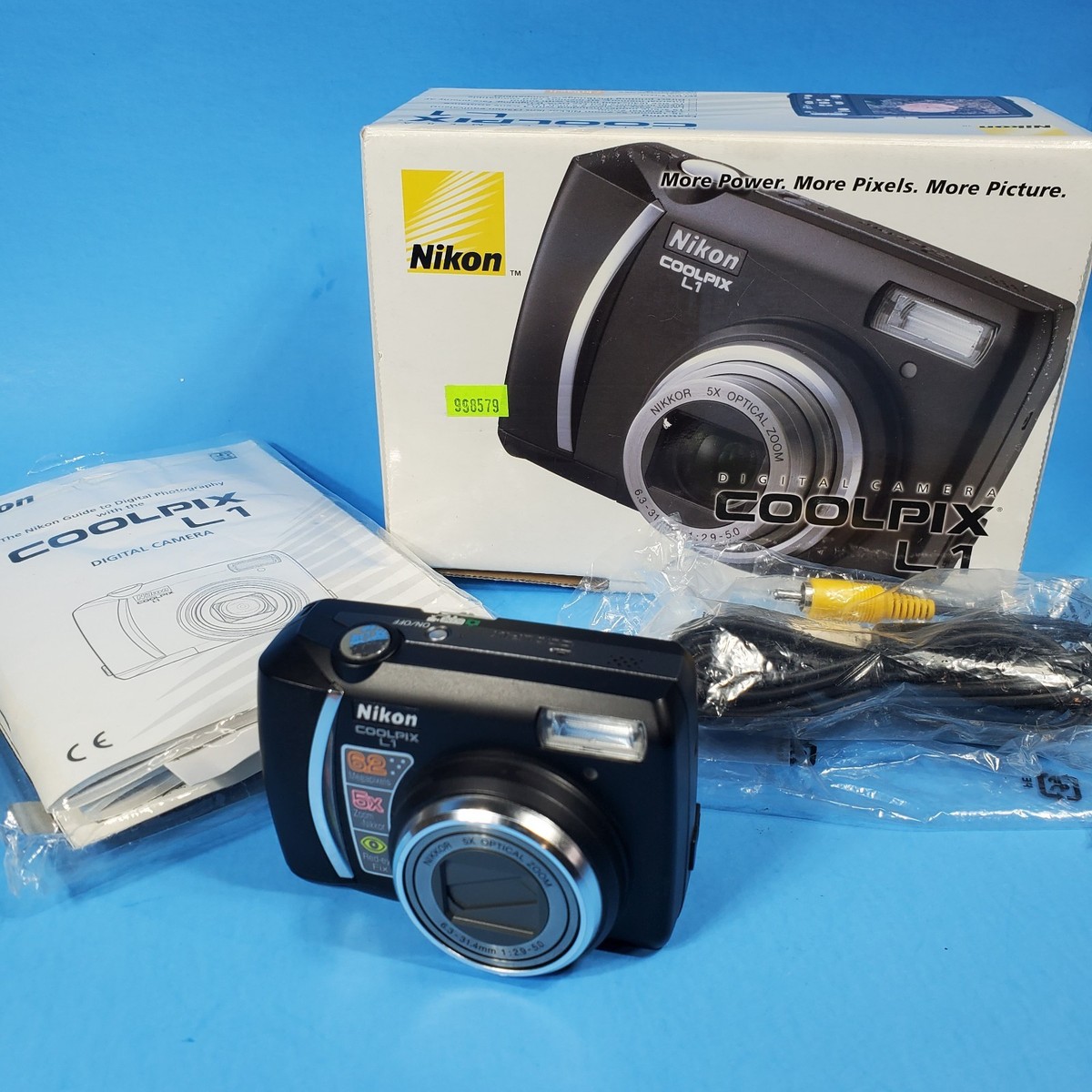 Nikon COOLPIX L1 6.2MP Digital Point And Shoot Camera 5x Zoom NOT