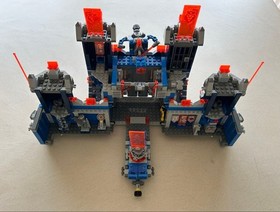 LEGO NEXO KNIGHTS The Fortrex 70317 In 2016 Used Retired As Is