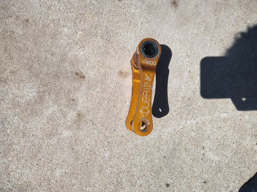 koubalink lowering link copper plated. For xr650r. Bearings are good