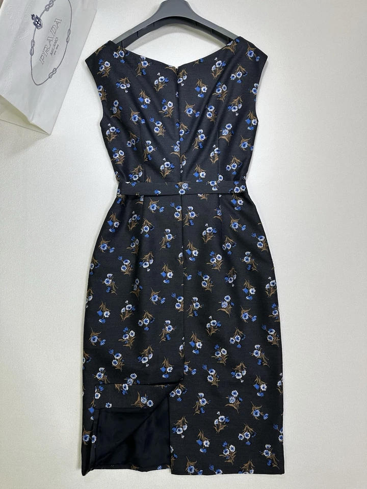Vestido mujer PRADA £2900 vale IT talla 40/INT S/UK 8/US 4 impecable Foto 2 de 4
