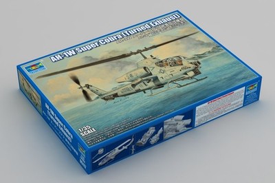 AH-1W Super Cobra (Turned Exhaust)  / 1:35 - Trumpeter / 05117
