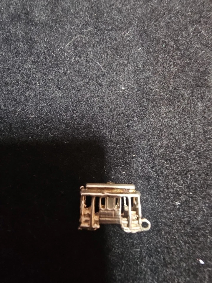 Collar pulsera colgante de plata de ley 925 con dije de coche de ferrocarril para mujer Foto 3 de 4