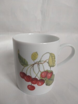Limoges France Becher mit Kirsch Design Heiße Schokolade Kaffee Porcelaine Carpenet