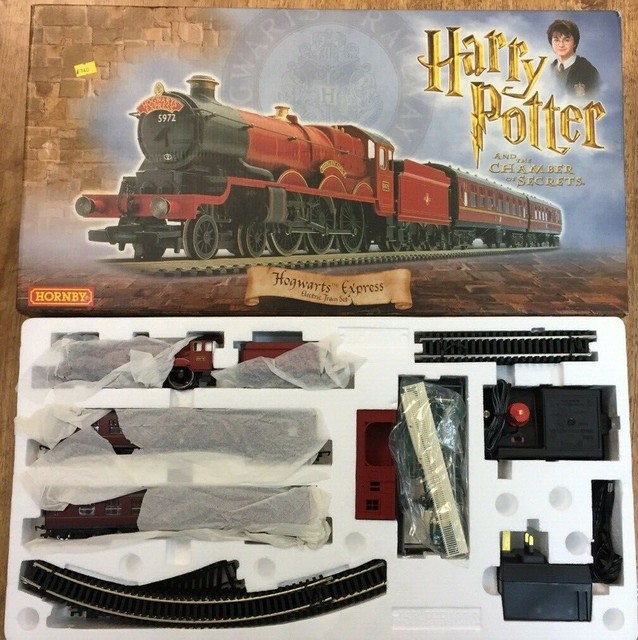 oo gauge hogwarts express